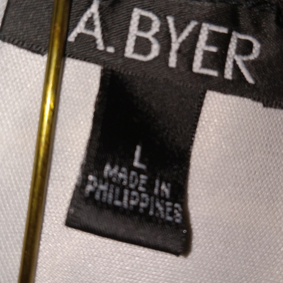 Woman's tank blouse with shoulder accent scrunched waist A Byer - Picture 5 of 8